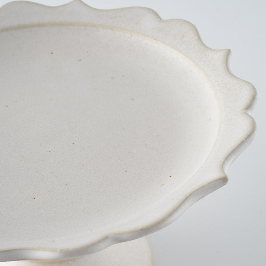 作家　水谷ちえみ　ケーキスタンド　小