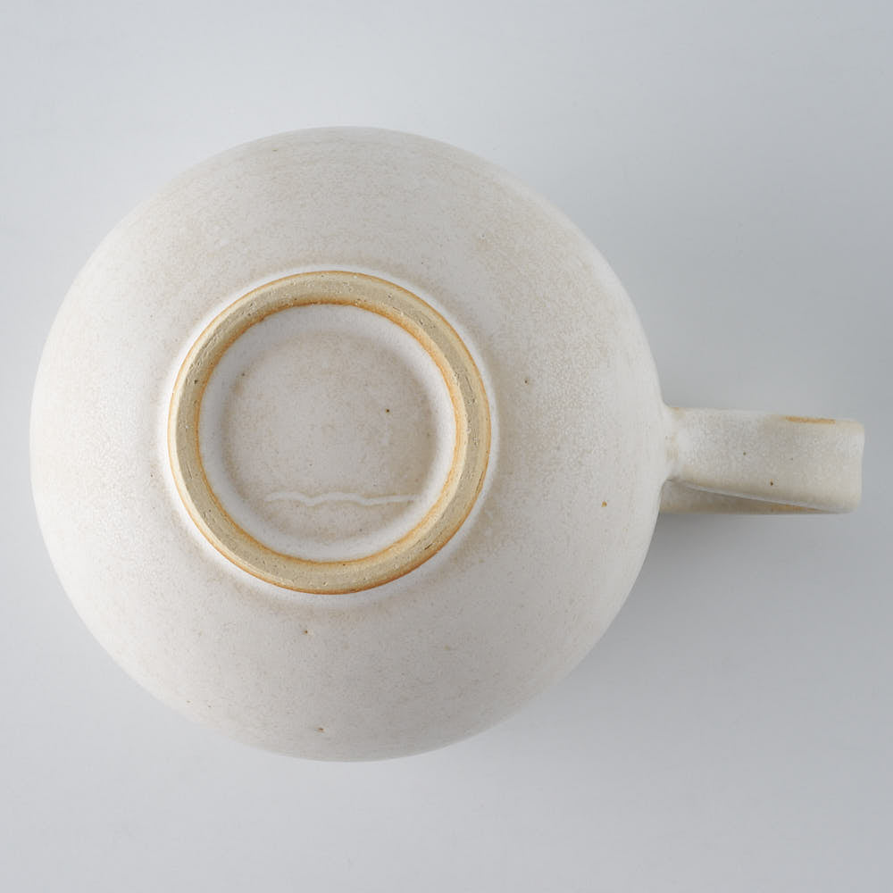 作家　水谷ちえみ　マグカップ　丸