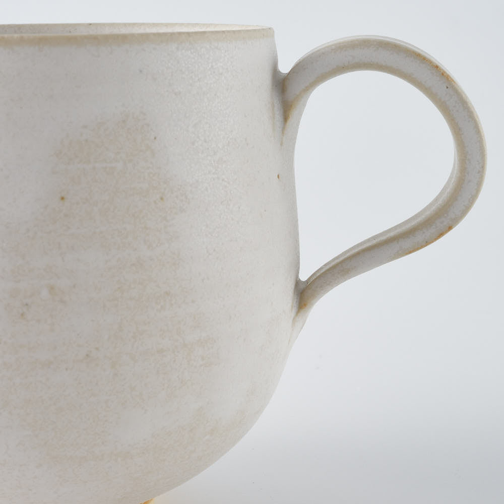 作家　水谷ちえみ　マグカップ　丸