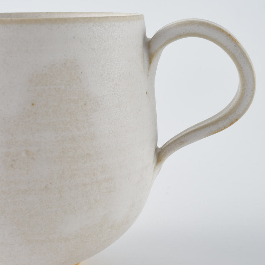 作家　水谷ちえみ　マグカップ　丸