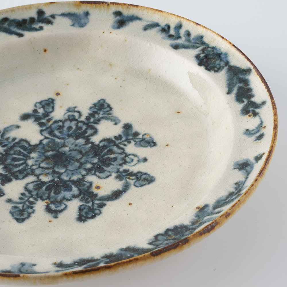 作家　市野吉記　安南手　リム浅皿（デルフト）19