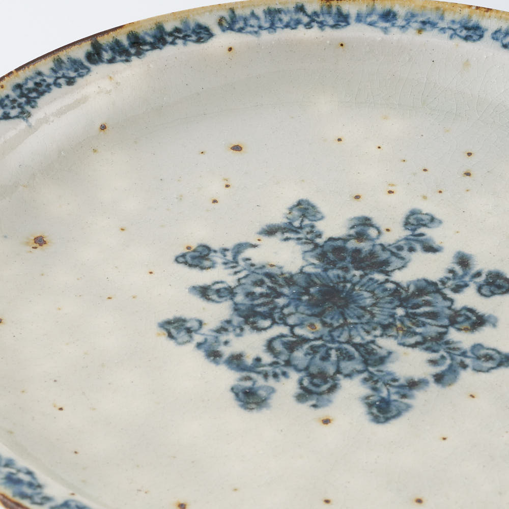 作家　市野吉記　安南手　皿（デルフト）17