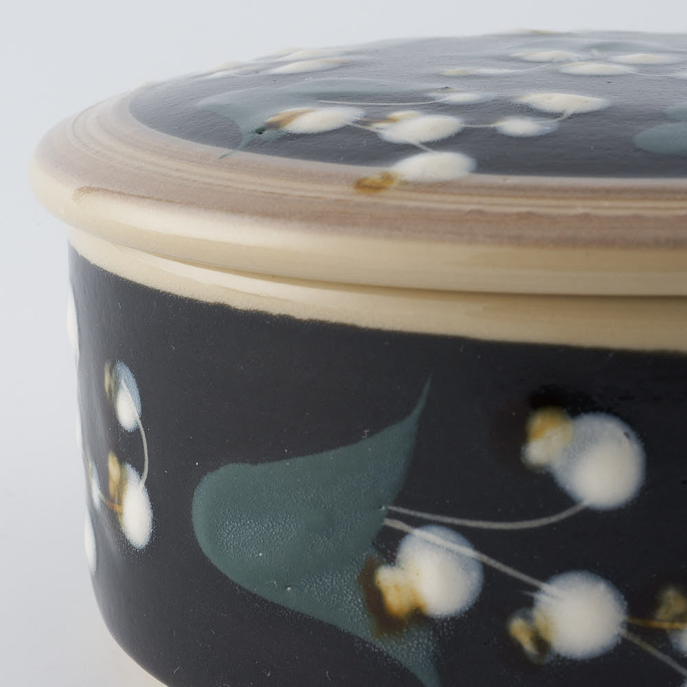 ふくべ窯　すずらん　蓋物