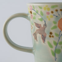 作家　大場紀穂子　鳥のマグカップ
