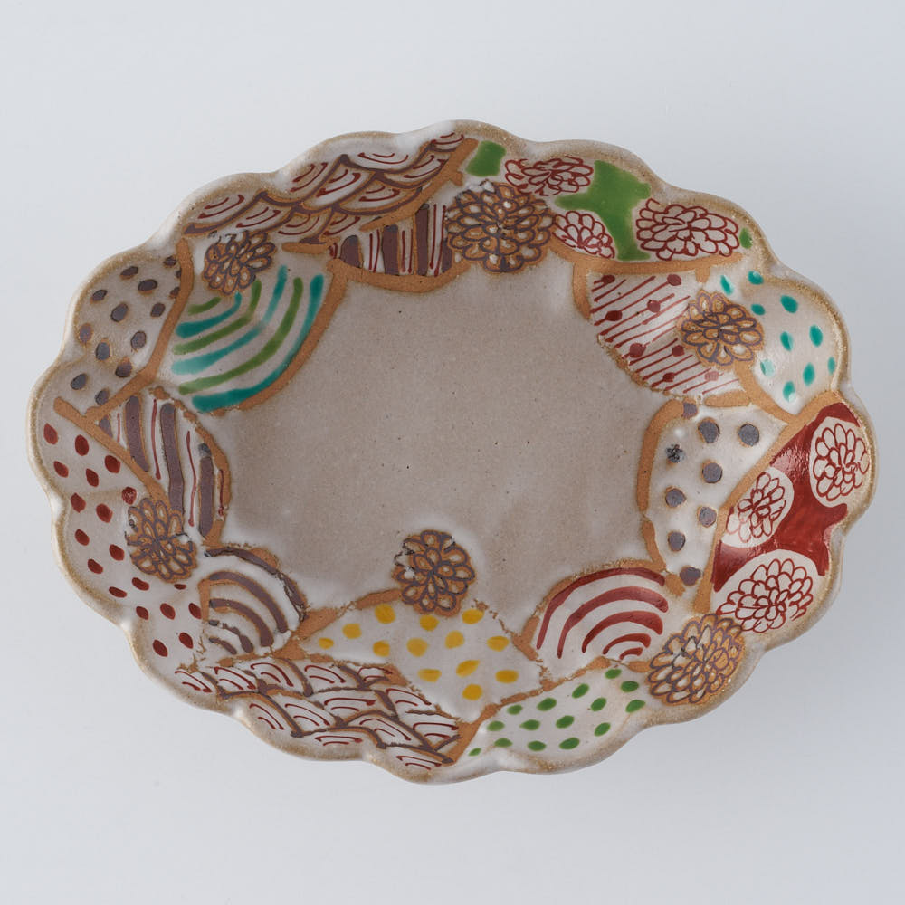 作家　大場紀穂子　サーカスの輪花楕円小鉢