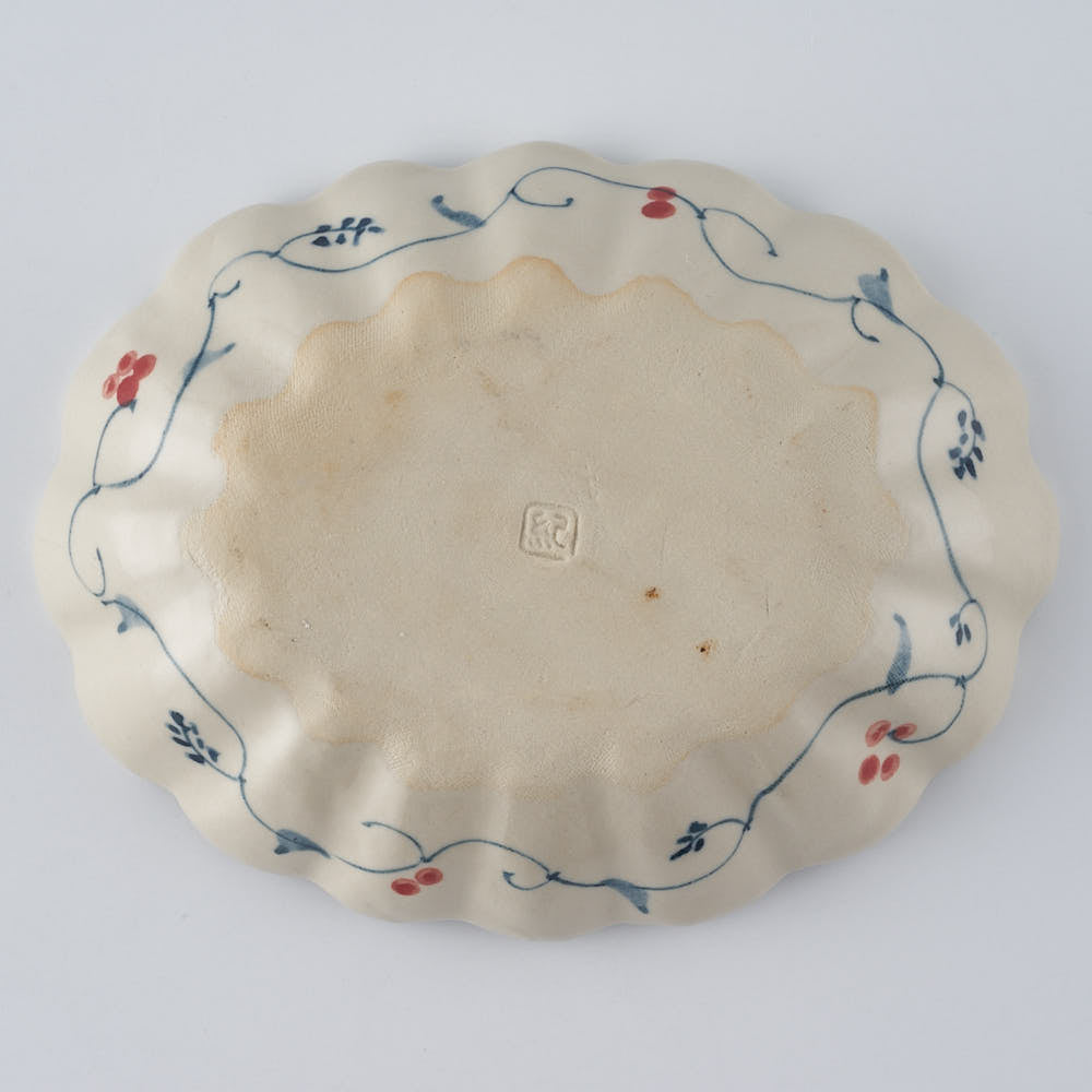 作家　大場紀穂子　虎の輪花楕円小鉢