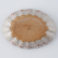 作家　大場紀穂子　リスの輪花楕円小鉢