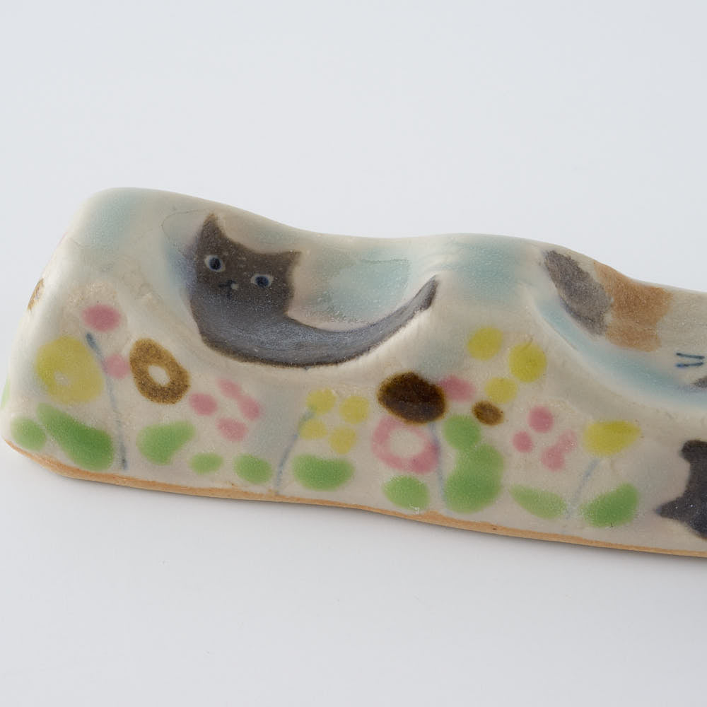 作家　大場紀穂子　ねこのカトラリーレスト