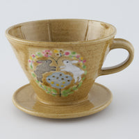 作家　大場紀穂子　うさぎのドリッパー