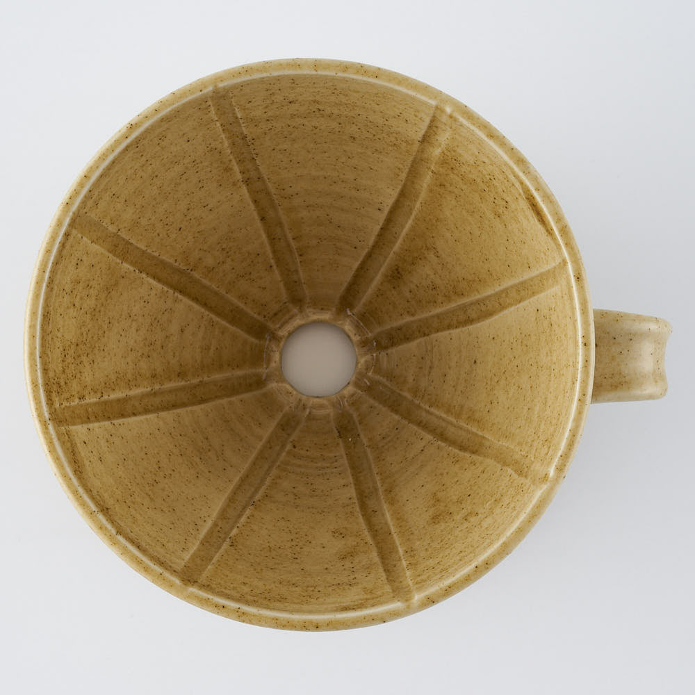 作家　大場紀穂子　うさぎのドリッパー