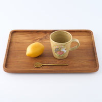 作家　大場紀穂子　うさぎのマグ