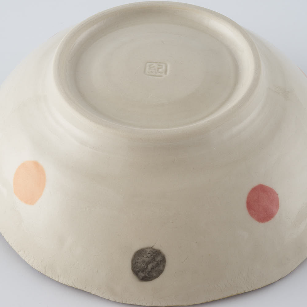 作家　大場紀穂子　猫いっぱいの鉢