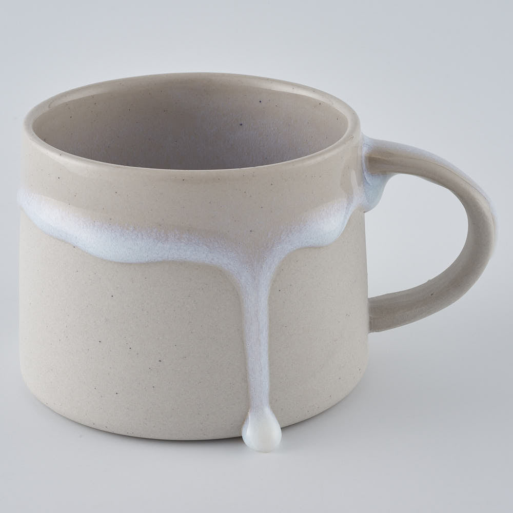 作家　宮木英至　ドリッピーマグ　ライトグレー