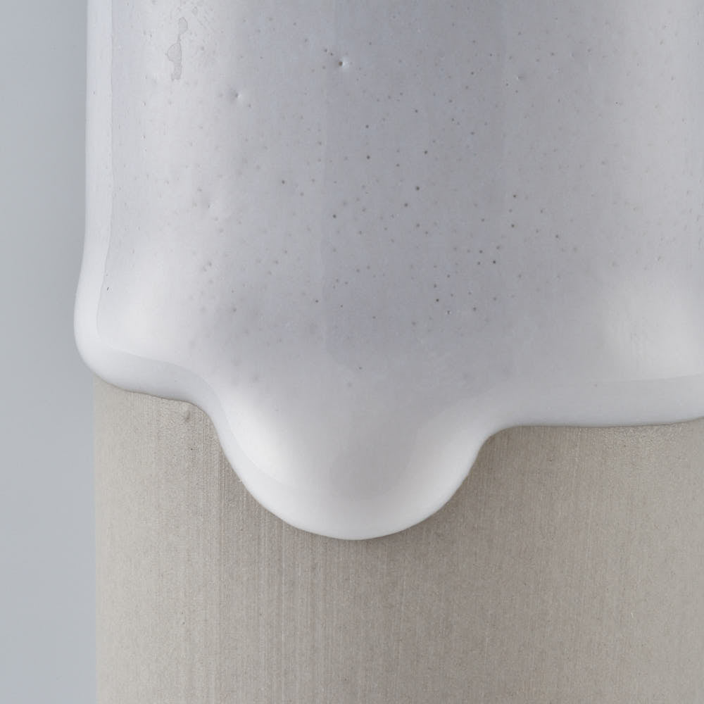 作家　宮木英至　フラワーベース　S　ライトグレー