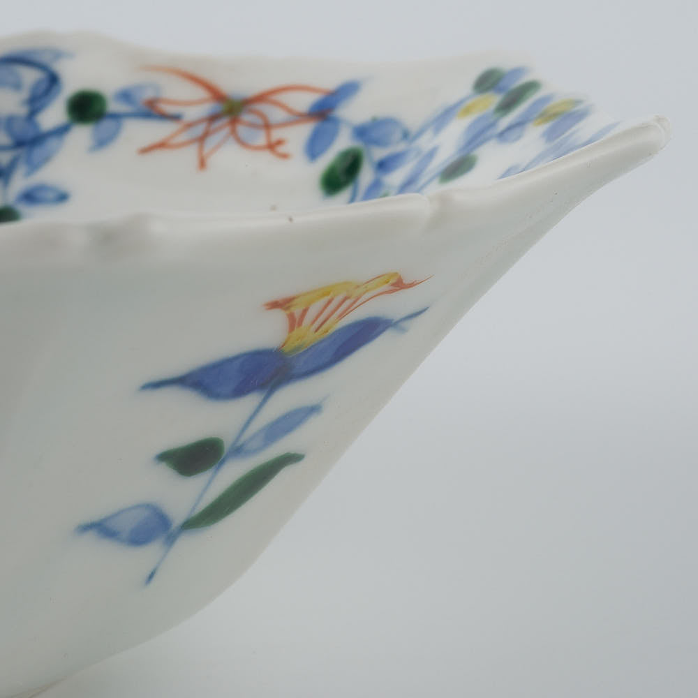 ももも様宮田竜司 呉須赤絵稜花豆皿・前田麻美 ダリア2枚 新品 作家 宮田竜司 呉須赤絵 面取輪花鉢（中） ¥7,150 大人の焼き物