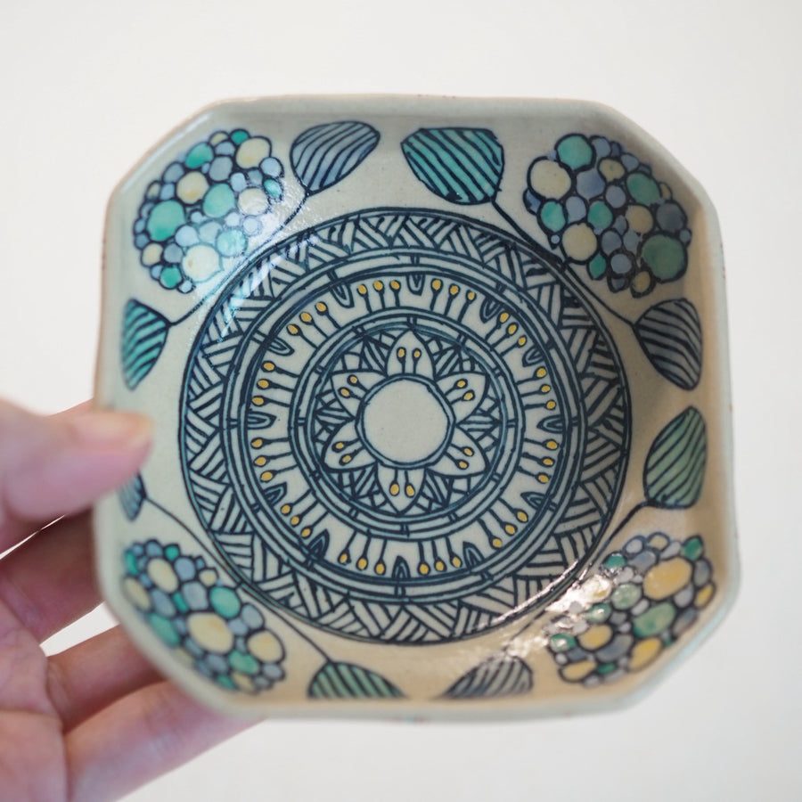 作家　加藤喜道　▢小鉢　11×11　M