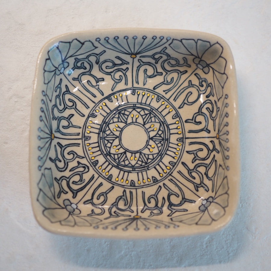 作家　加藤喜道　▢小鉢　14×14　R