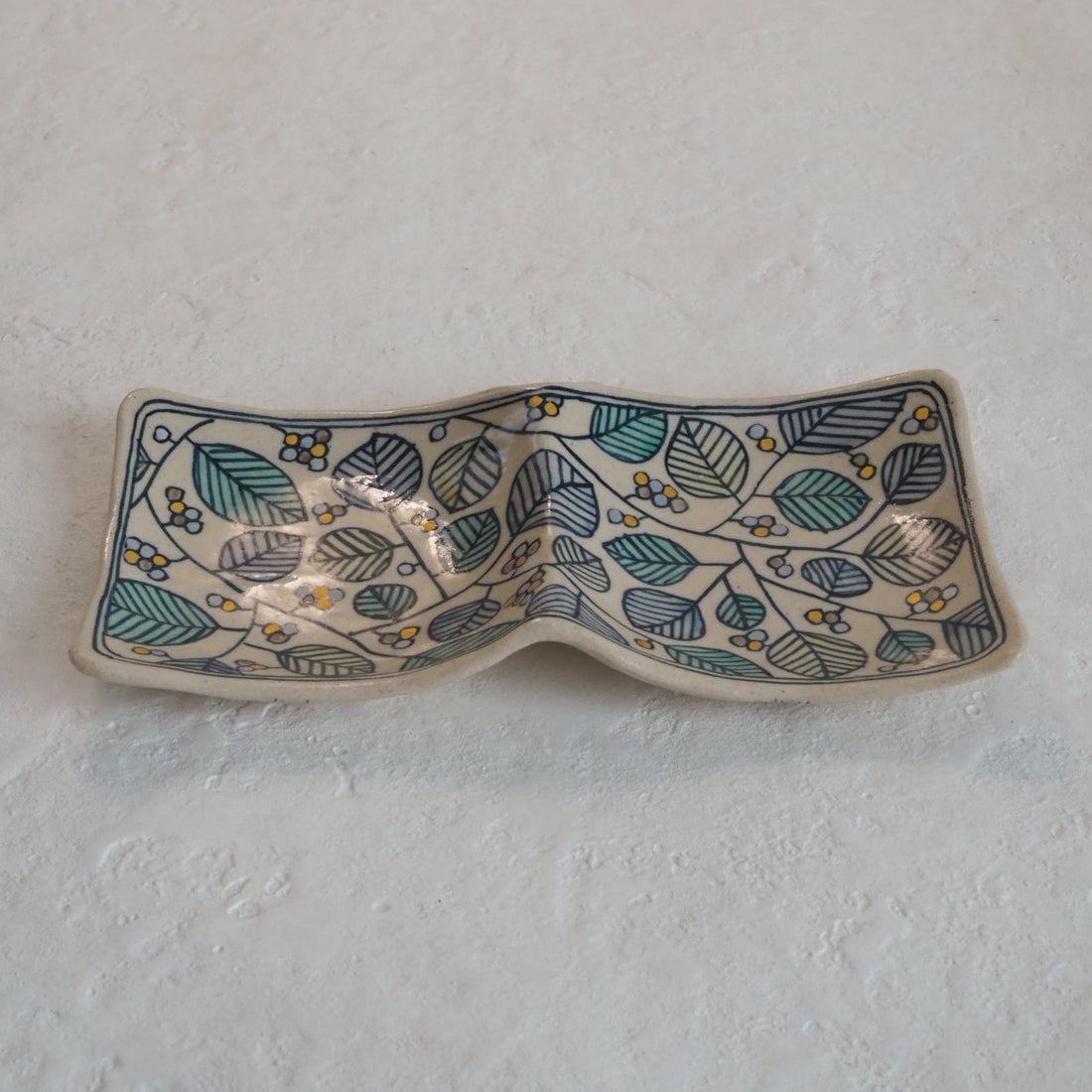 作家　加藤喜道　二彩皿　小　D