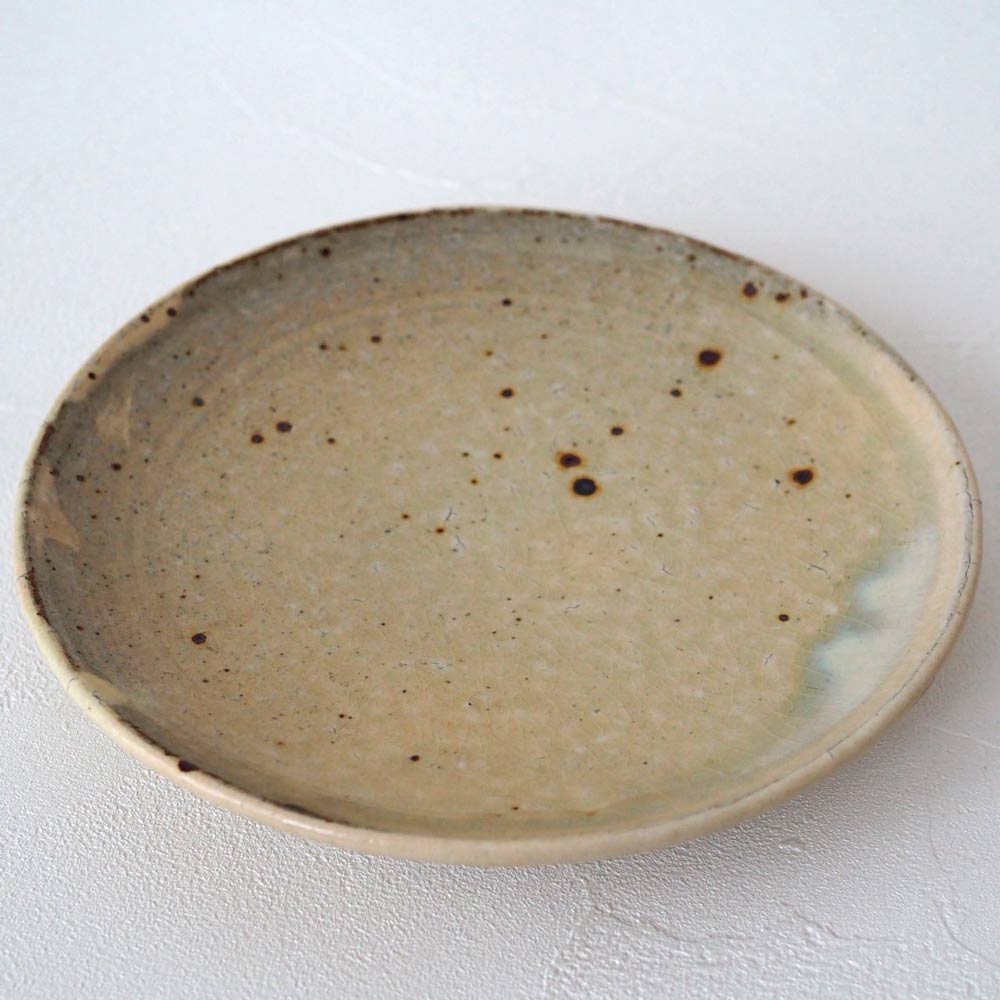 作家　中村哲雄　粉引　平皿（18cm）