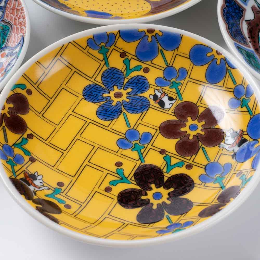 新着順販売 陶房ななかまど 九谷焼 9.3号 皿 （大皿） 花でまり 食器、グラス、カトラリー
