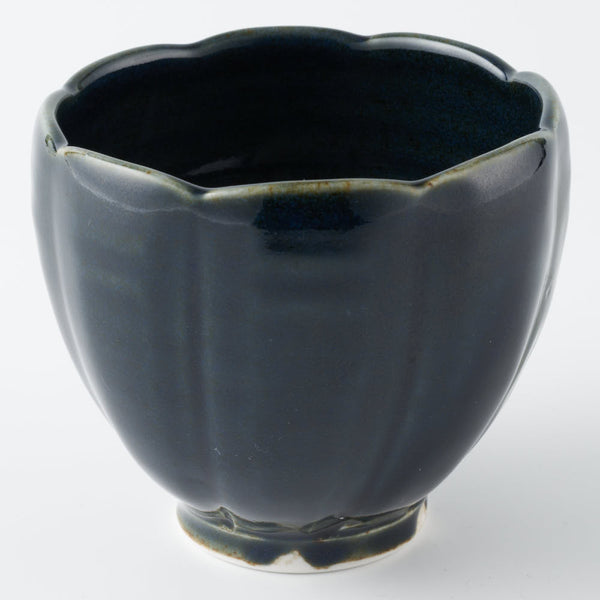 作家 水谷和音 はなカップ（瑠璃釉） ¥1,980 大人の焼き物